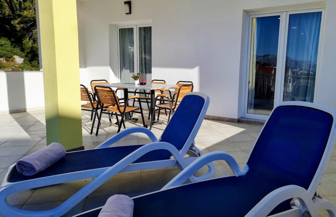 Dorijini Dvori Bed & Breakfast Baska Voda Bagian luar foto