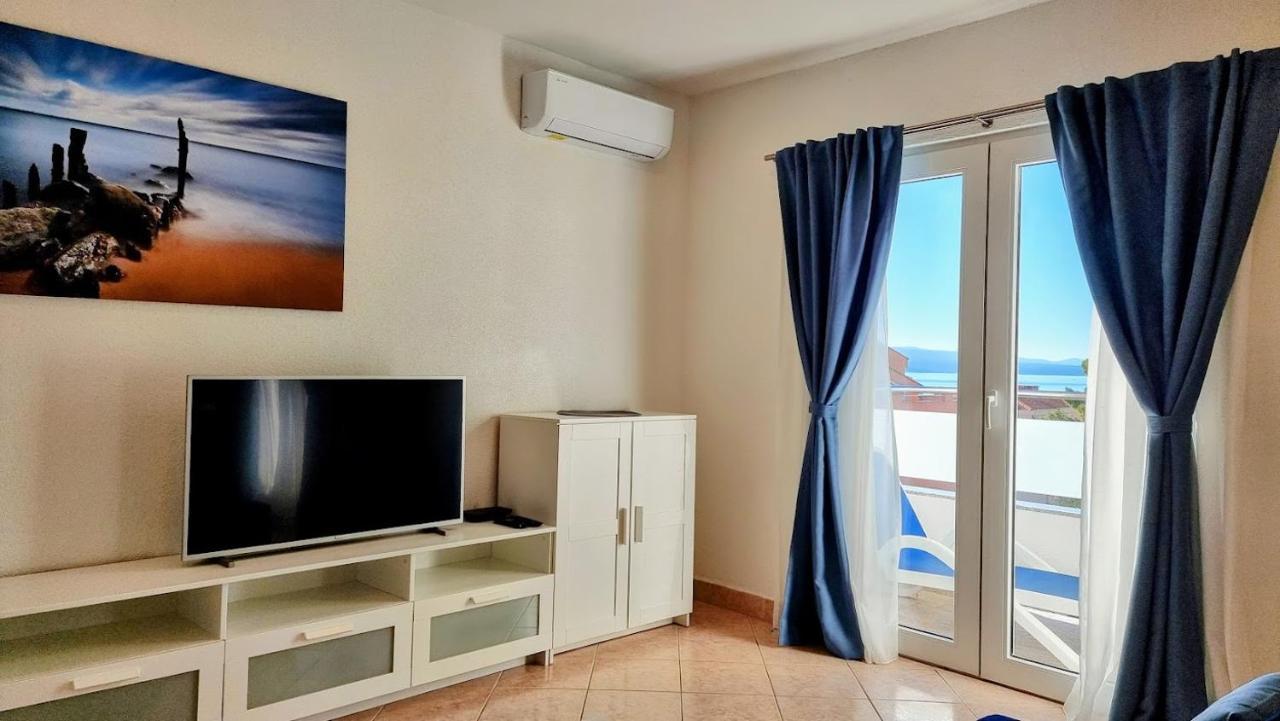 Dorijini Dvori Bed & Breakfast Baska Voda Bagian luar foto