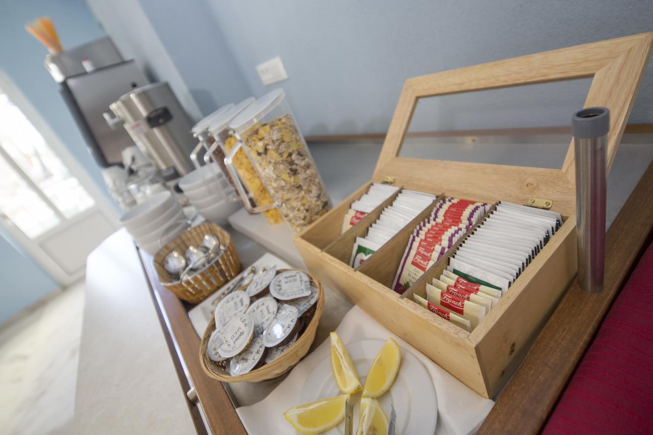 Dorijini Dvori Bed & Breakfast Baska Voda Bagian luar foto